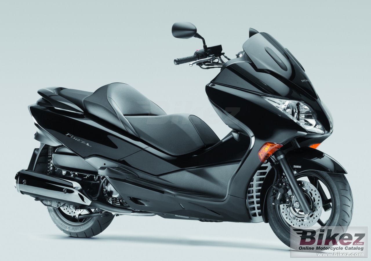 Big Honda forza ex picture and wallpaper from Bikez.com